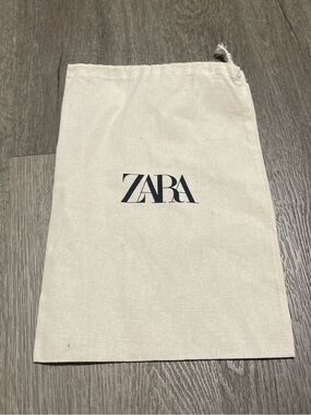 Zara Natural Cotton Drawstring Pouch with Black Logo Dust Bag